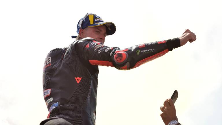 Marco Bezzecchi esulta al Gp d’Italia del Mugello: un successo che ne ha certificato le ambizioni (foto Fini)