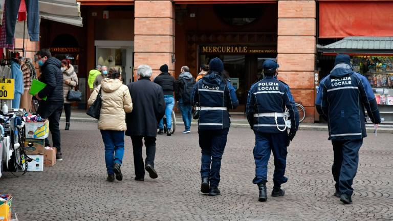 Forlì. Polzia locale: “Danni dei baby vandali, a pagare saranno le famiglie”