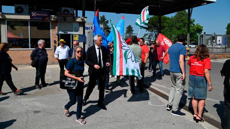 Forlì, Conte ai cancelli dell’Electrolux e ai Romiti FOTOGALLERY
