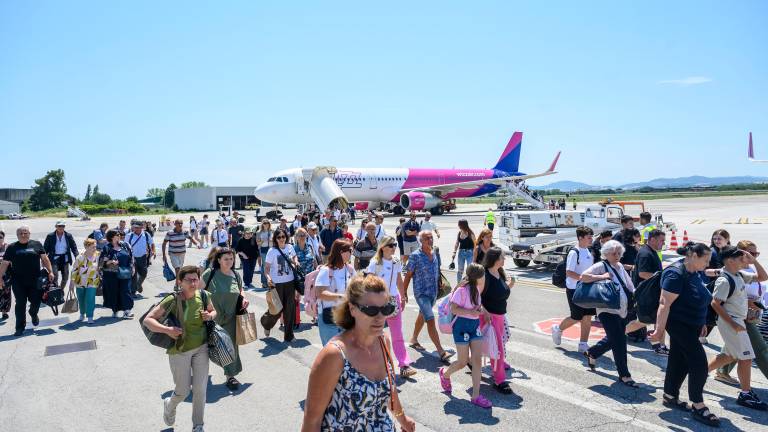 Rimini, in giugno l’aeroporto Fellini cresce del 67%