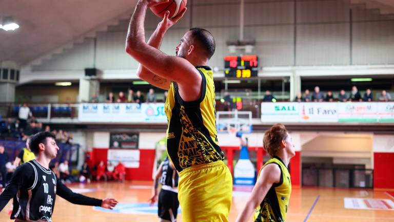 Gianluca Giorgi autore di 18 punti con 5/5 al tiro e 6/7 dalla lunetta