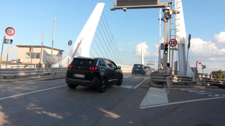 Ravenna, sensori per monitorare il ponte mobile