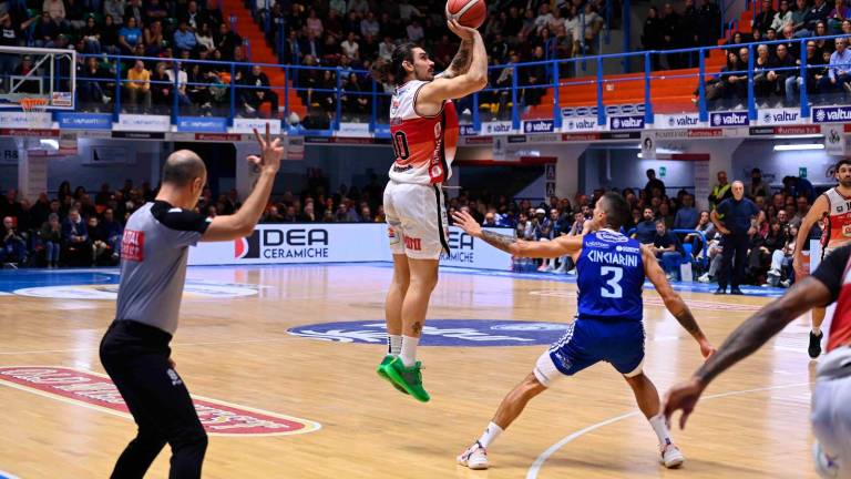 Mercoledì amaro per Dole e Unieuro, sconfitte da Brindisi (85-78) e Livorno (86-59)