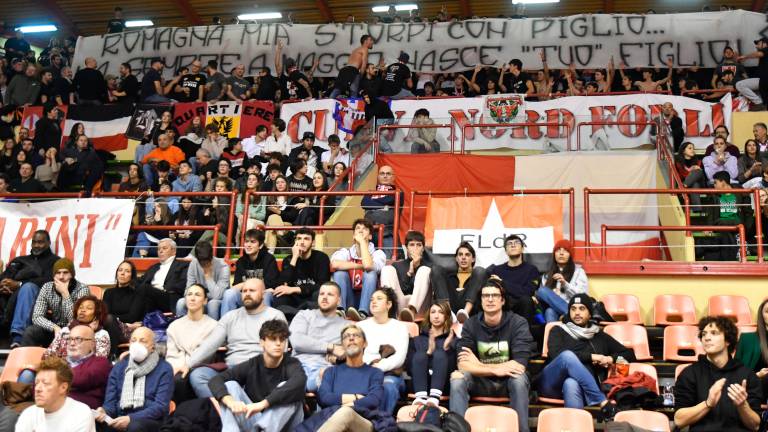 Forlì, rapina in autostrada: 4 Daspo a tifosi Unieuro