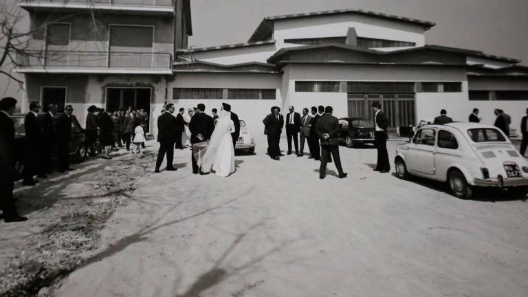 Savignano, “Euro club” celebra i suoi 80 anni di balli e big della musica: «Le mode passano ma resta la voglia di stare insieme»