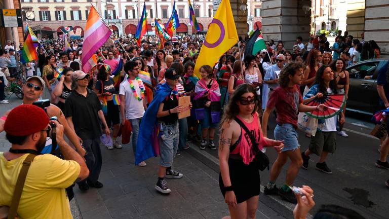 Forlì Pride, un lungo corteo arcobaleno FOTOGALLERY