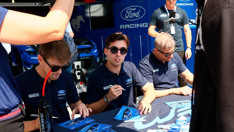 Imola, secondo giorno di Wec con una folla crescente di tifosi e domani Kimi Antonelli dà il via alla gara Gallery FOTO MMPH