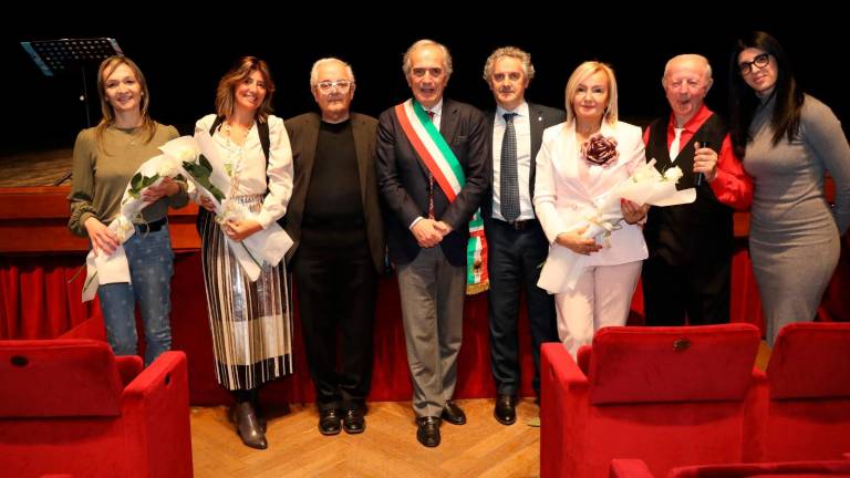 Forlì, nozze d’oro: il Comune festeggia oltre 200 coppie