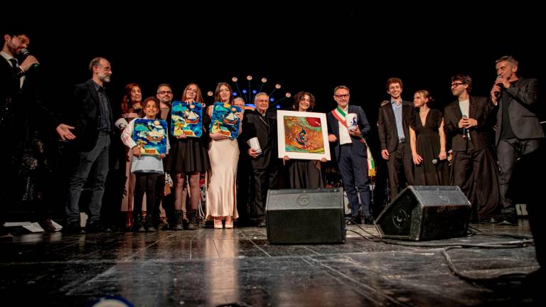 Faenza, la 18enne Giulia Rossi vince il Pavone d’Oro