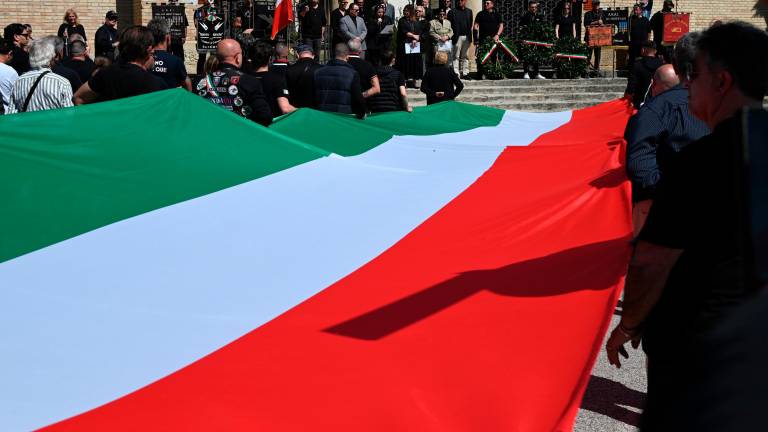 Predappio, 150 nostalgici per l’anniversario di Mussolini FOTOGALLERY