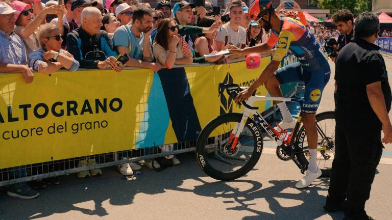 Giro d’Italia. La spettacolare partenza da Cervia FOTOGALLERY Fiorentini