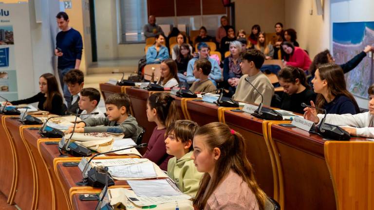Rimini, il consiglio comunale dei ragazzi adotta il lungomare Sangiuliano - Gallery