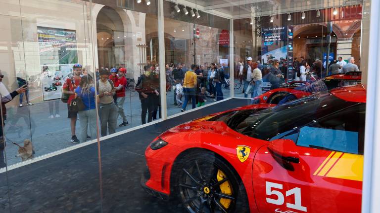 Imola, secondo giorno di Wec con una folla crescente di tifosi e domani Kimi Antonelli dà il via alla gara Gallery FOTO MMPH