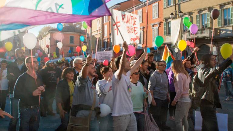 Manifestazione della comunità Lgbtq a Ravenna
