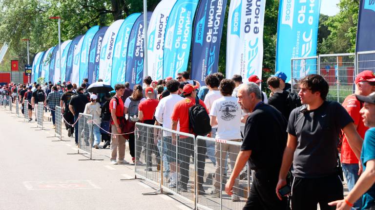 Imola Wec, gli applausi per Kimi Antonelli, il tifo e l’emozione in autodromo il giorno della gara Gallery FOTO MMPH