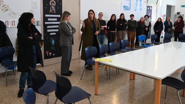 L’assessora regionale Isabella Conti all’Ic9