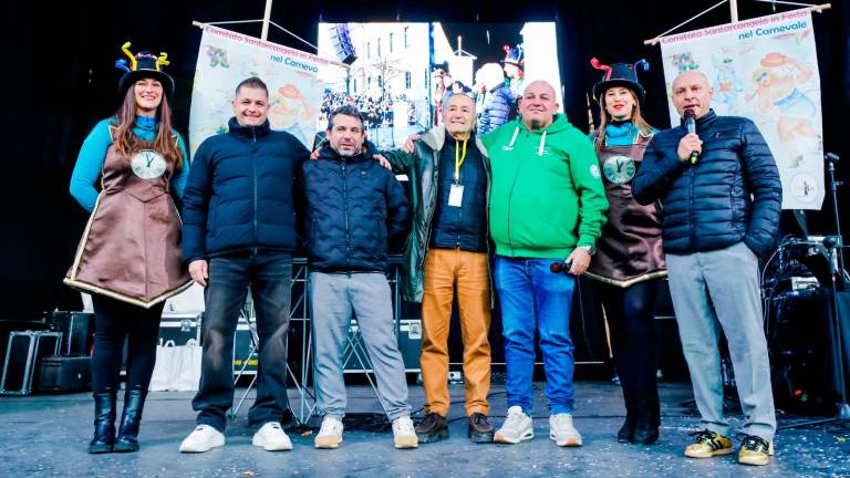 Carnevale, 10mila in piazza con Samira Lui a Santarcangelo GALLERY