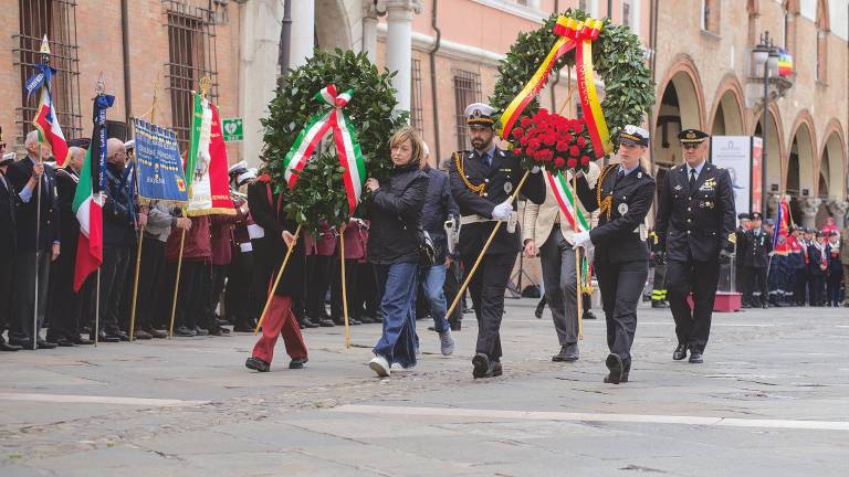 Una cerimonia per il 25 aprile dello scorso anno con l’Anpi a Ravenna (Fiorentini)