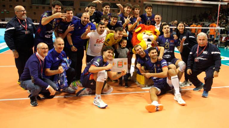 Questa Consar è di un altro pianeta: Brescia dà battaglia ma va al tappeto