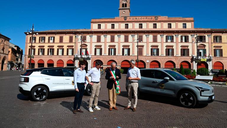 Forlì, nuove auto in comodato gratuito al Comune FOTOGALLERY