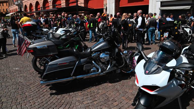 Predappio. Ottomila motociclisti in tre giorni alla Mototagliatella. Tappa anche a Forlì FOTOGALLERY