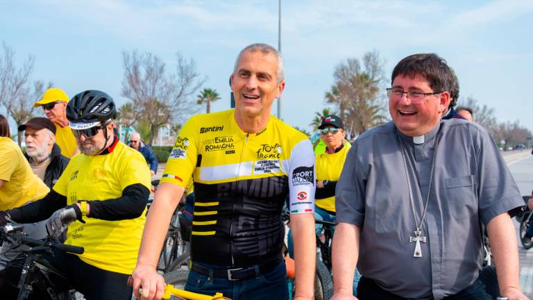 Il sindaco Sadegholvaad e il vescovo Anselmi alla vigilia dell’arrivo del Tour de France