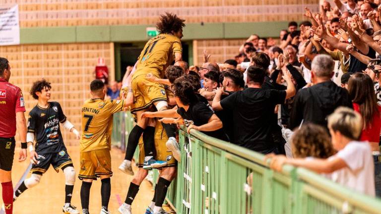 Calcio a 5 A2 play-off: Futsal Cesena, una partita folle vale la finale (5-4)