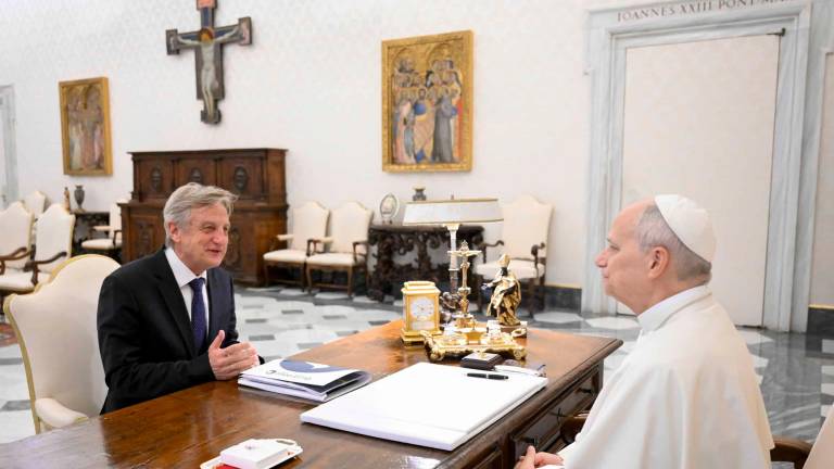 L’incontro fra il presidente della Fondazione Meeting per l’amicizia fra i popoli, Bernhard Scholz, e Papa Leone XIV