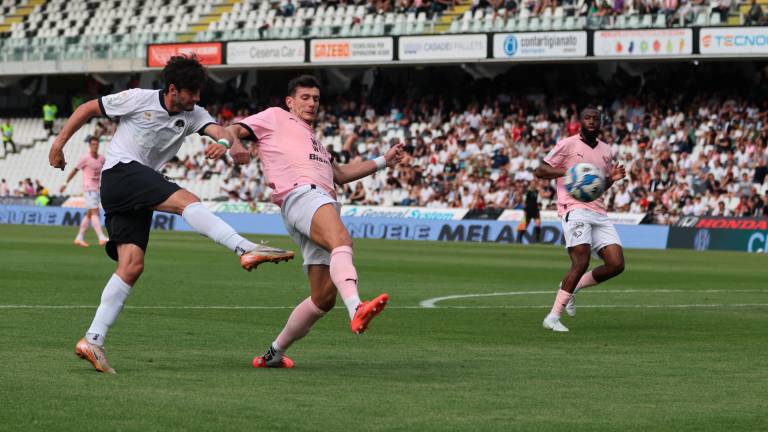 Una conclusione splendida, dal punto di vista stilistico, di Cristian Shpendi contro il Palermo