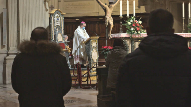 A Ravenna messa in duomo per le vittime del coronavirus e i malati