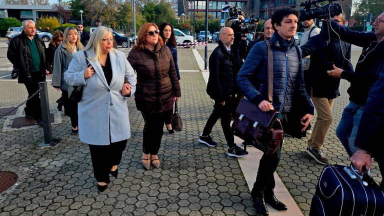 L’arrivo di Chiara Saponi in tribunale (Migliorini)