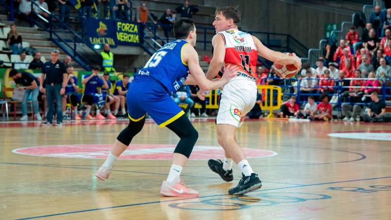 Basket A2, la Dole ko in casa con Verona (74-86)
