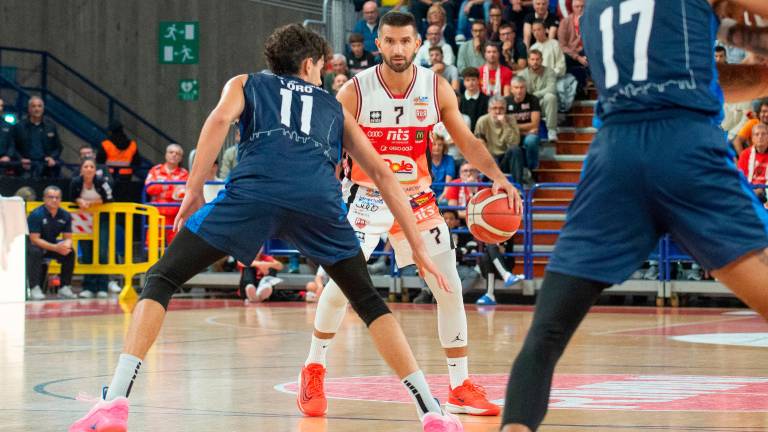 Giovanni Tomassini, capitano della Dole, fa autocritica dopo la brutta sconfitta contro Bergamo foto morosetti