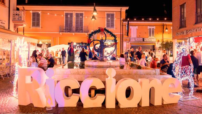 Riccione. Il Natale in piena estate