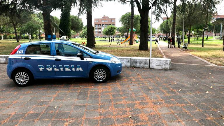 Stalking e danneggiamenti ad ex compagna e suocera: condannato 26enne