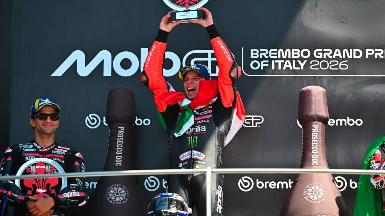 MotoGp, Bezzecchi trionfa al Mugello