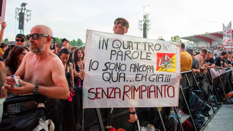 Rimini, Vasco Rossi: “Due notti di prove perfette. Ringrazio tutti” GALLERY