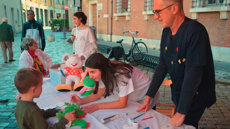 Ravenna. L’ospedale dei pupazzi per superare la paura del dottore. FOTOGALLERY FIORENTINI