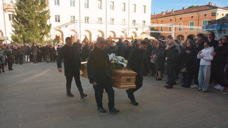 Cervia, Duomo gremito per l’’ultimo saluto a Viola Mazzotti - Gallery