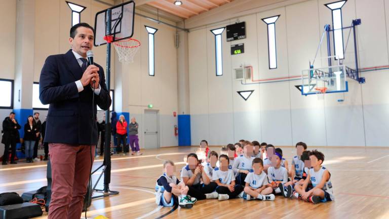 Sant’Agata sul Santerno, riecco il palazzetto dello sport dopo l’alluvione - Gallery