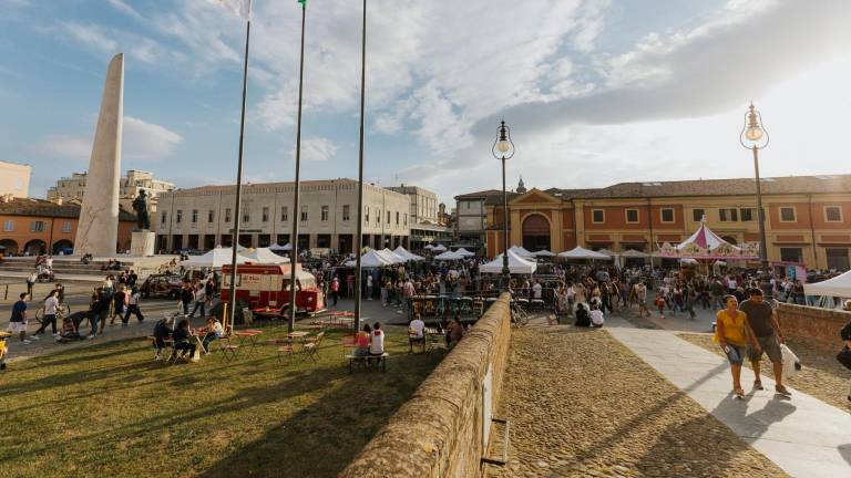 Lugo Vintage Festival, grande successo per la manifestazione che ha portato migliaia di visitatori in città