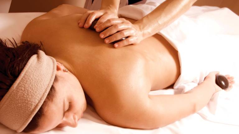 Ravenna, massaggio “hot”, terapeuta accusato di violenza sessuale