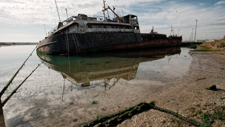 Porto Ravenna, ricorso sull’appalto per la rimozione del relitto