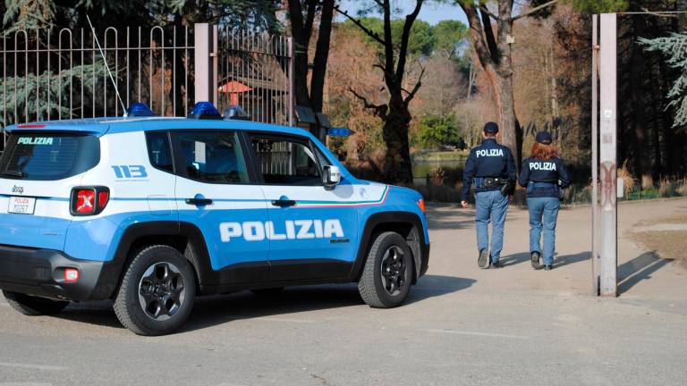 Faenza, spaccia cocaina in centro storico: scoperto e arrestato da due agenti fuori servizio