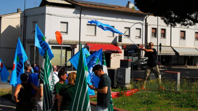 Ravenna, “ci sentiamo farmaspicci”: la protesta delle Farmacie Comunali - Gallery