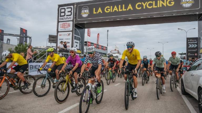 Misano, Nibali guida La Gialla Gravel all'Italian Bike Festival tra i grandi del ciclismo