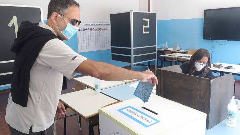 Elezioni, affluenza delle ore 19: Rimini al 34,12 per cento
