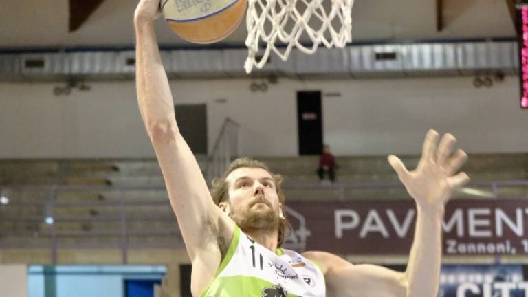 Basket B, Marco Morara lascia i Raggisolaris Faenza