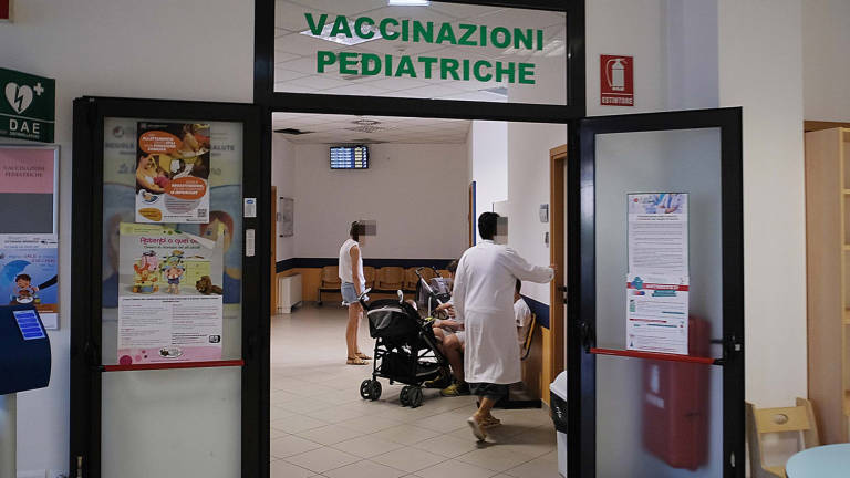 Vaccini sempre rimandati, Rimini esclude altri 13 bambini dagli asili