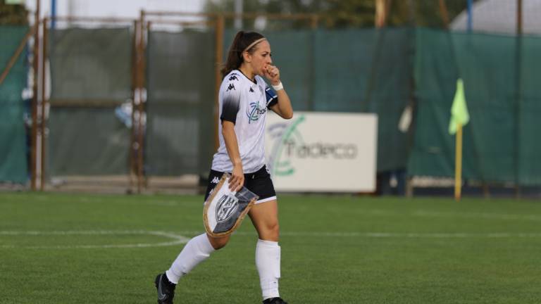Calcio B donne, il Cesena saluta la sua capitana: Fabiana Costi è stata ceduta al Genoa